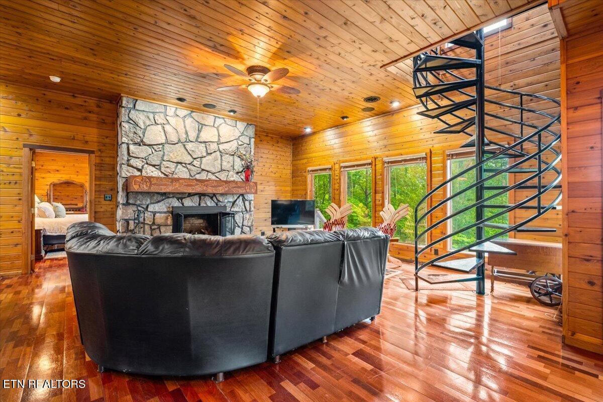 1186 Deerfield Way, LaFollette