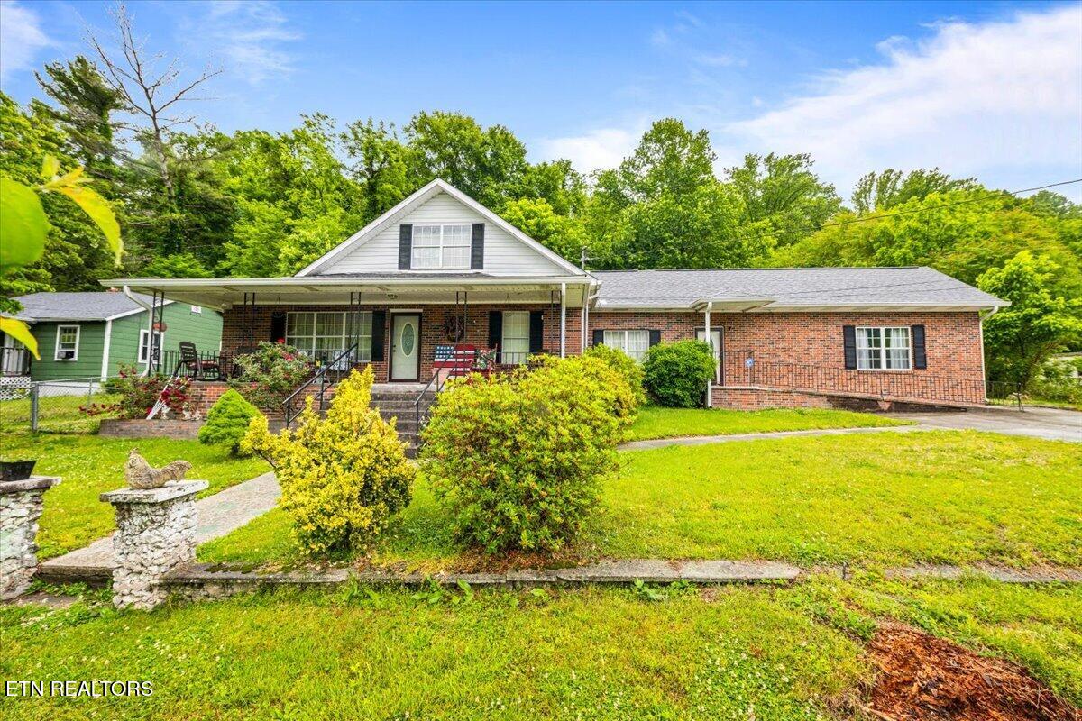915 Cherry St, LaFollette