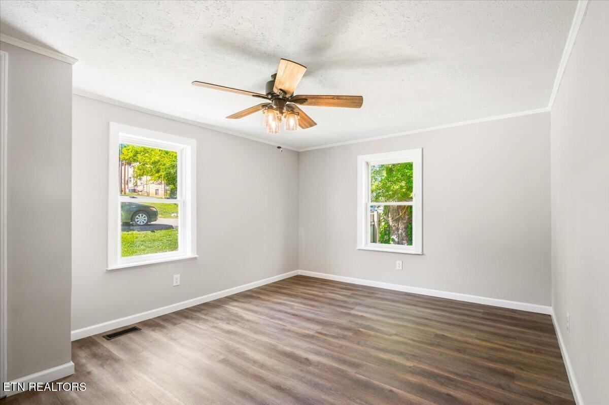 404 Sharp Lane