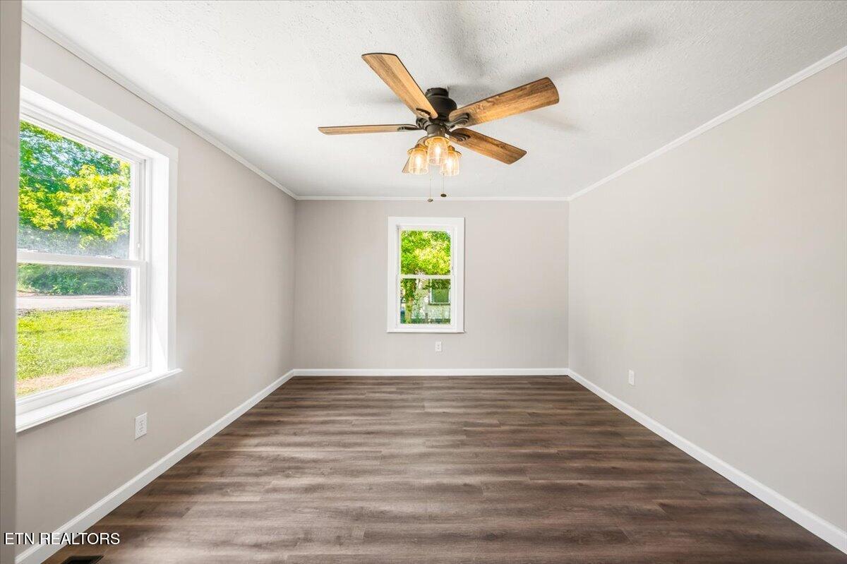 404 Sharp Lane