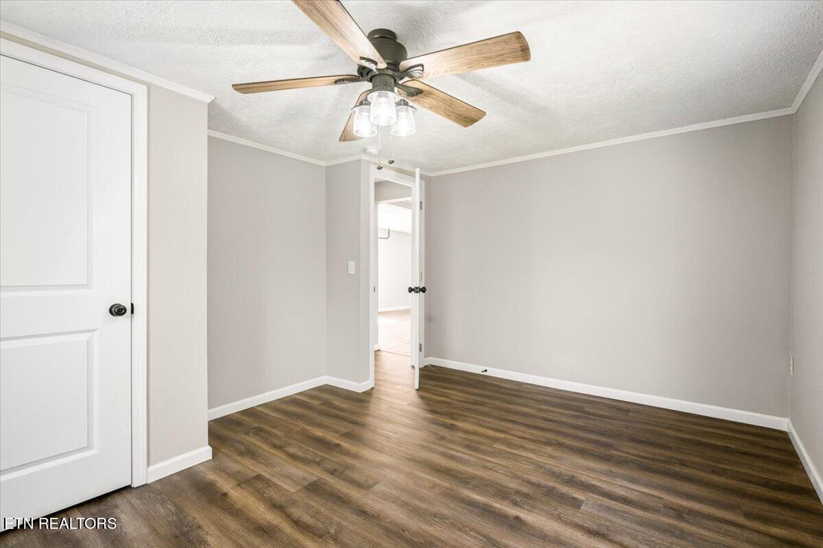 404 Sharp Lane