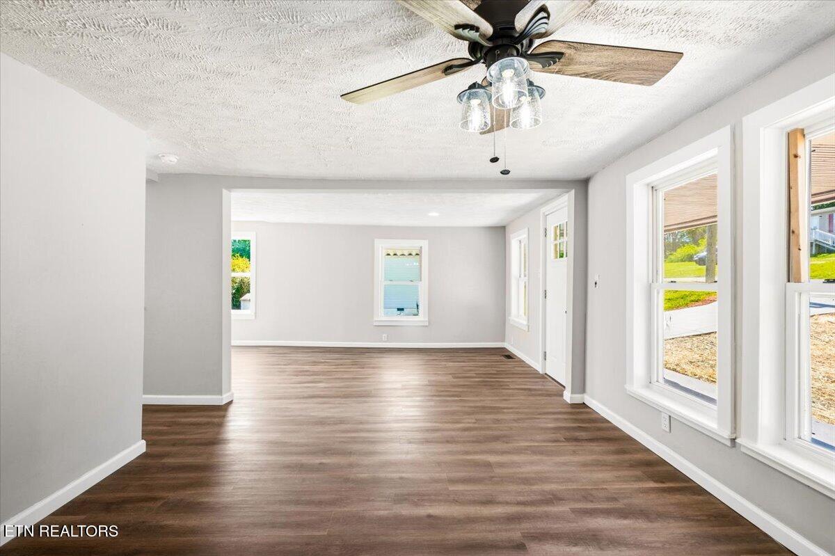 404 Sharp Lane