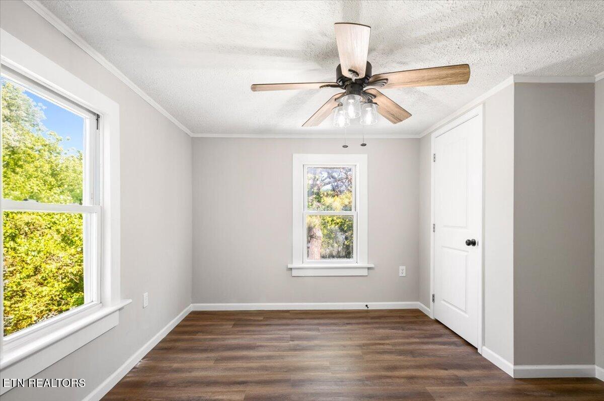 404 Sharp Lane