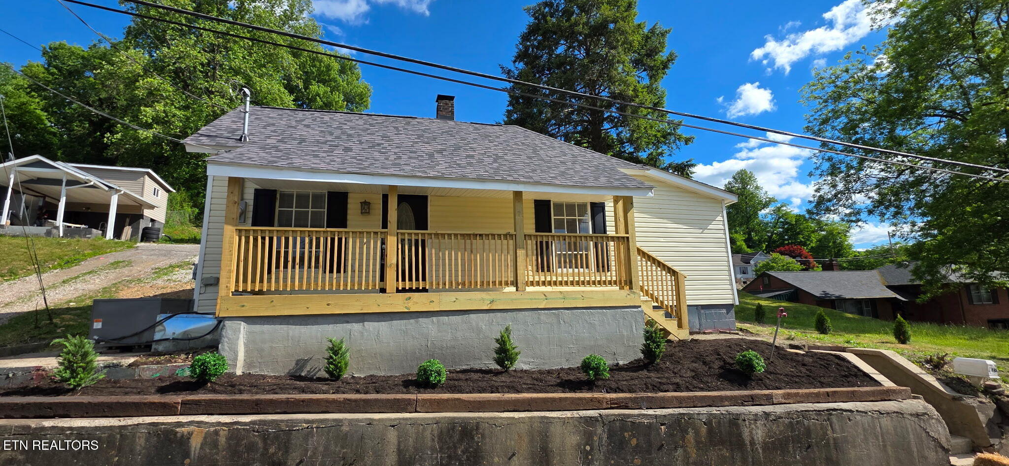 378 Church St