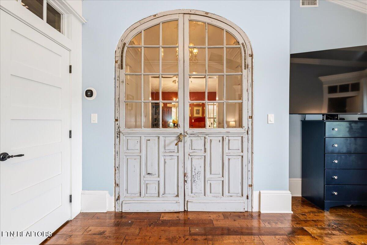104 Morgan St