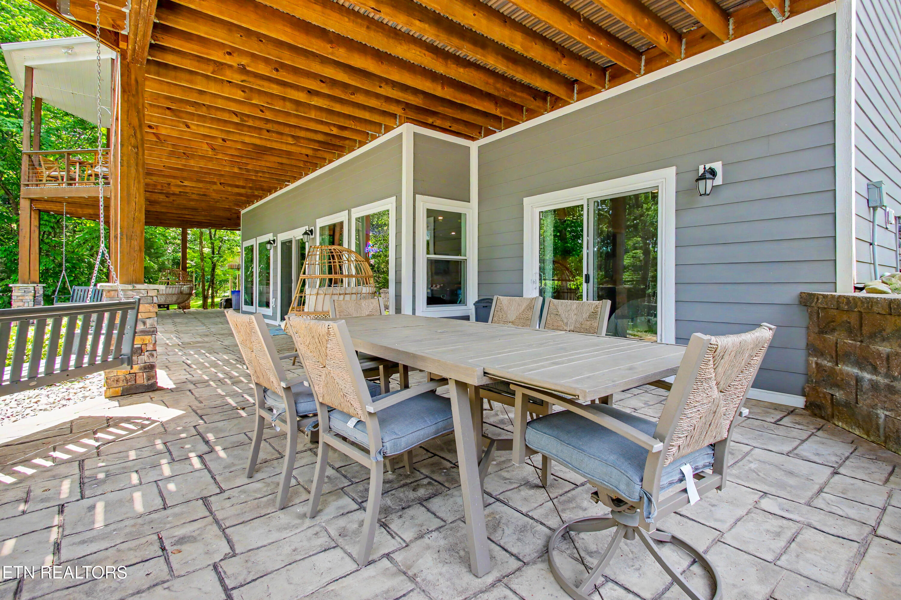 597 E Norris Point Rd, LaFollette