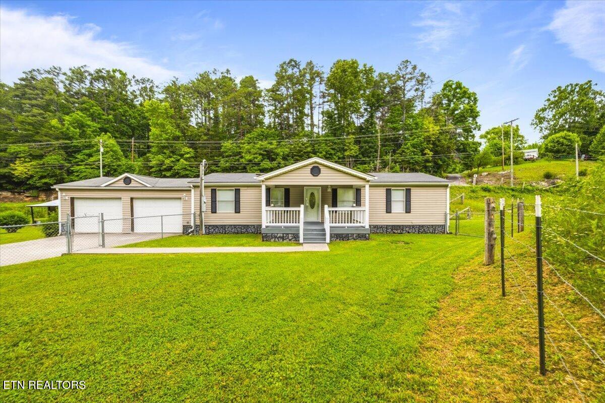 123 Sweat Lane, LaFollette