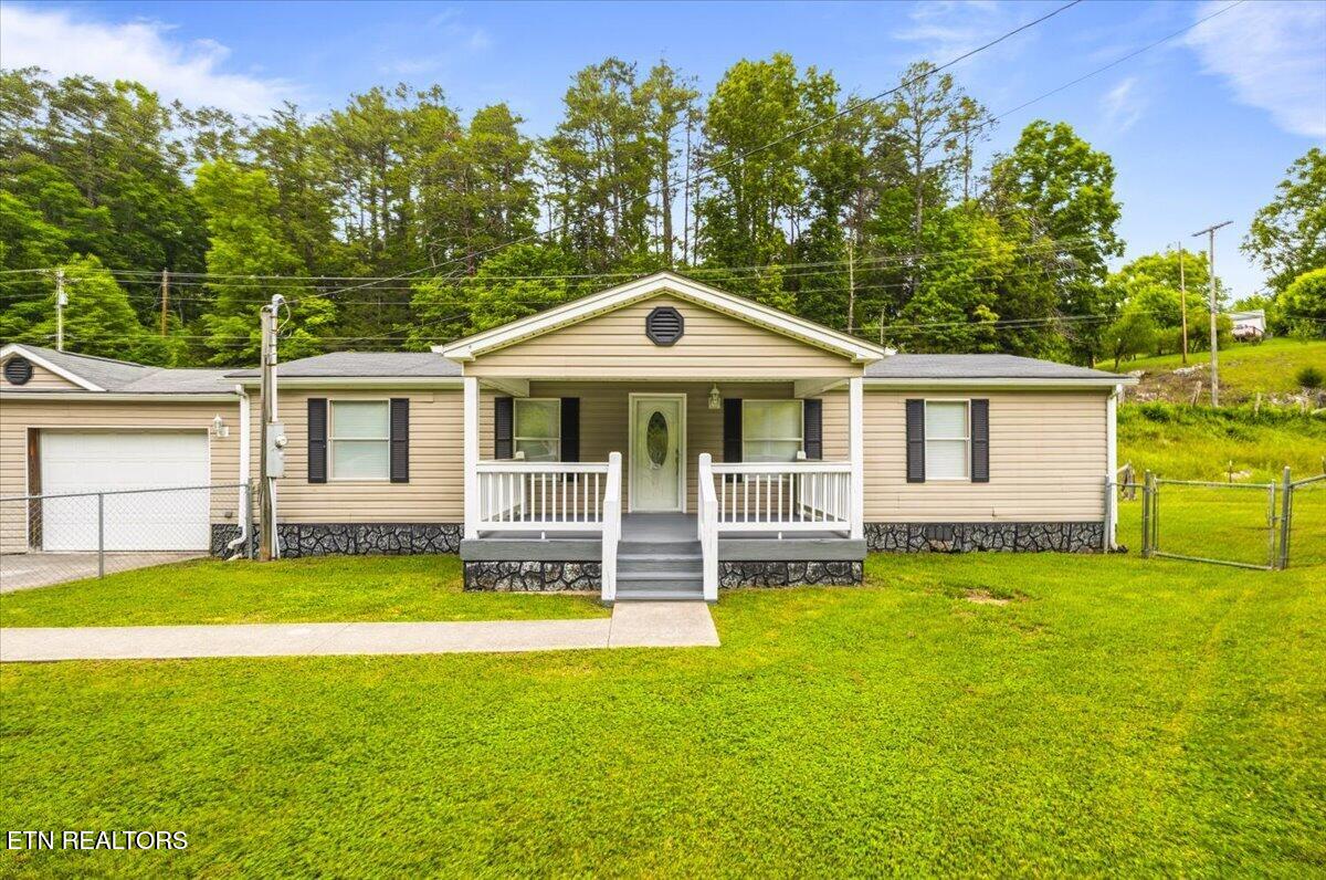 123 Sweat Lane, LaFollette