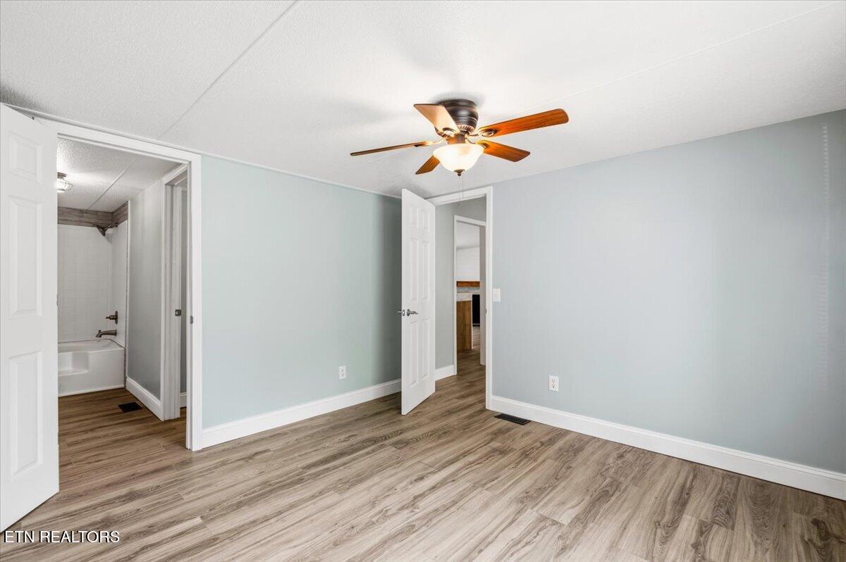 123 Sweat Lane, LaFollette