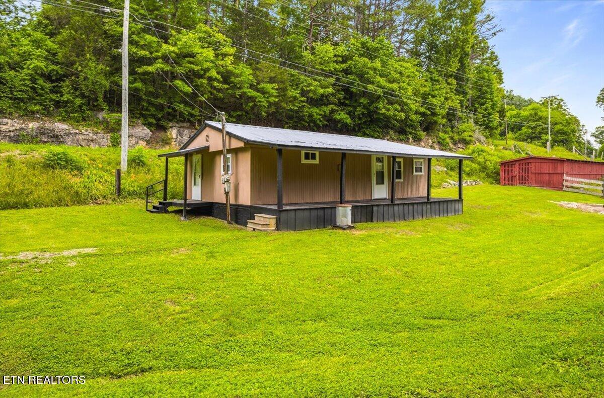 123 Sweat Lane, LaFollette