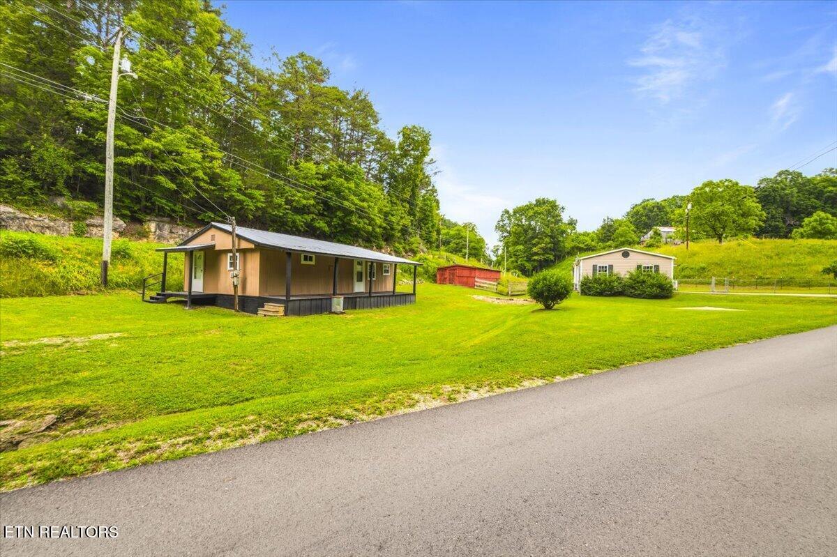 123 Sweat Lane, LaFollette