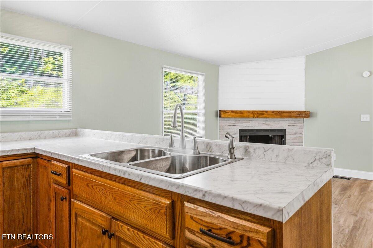 123 Sweat Lane, LaFollette