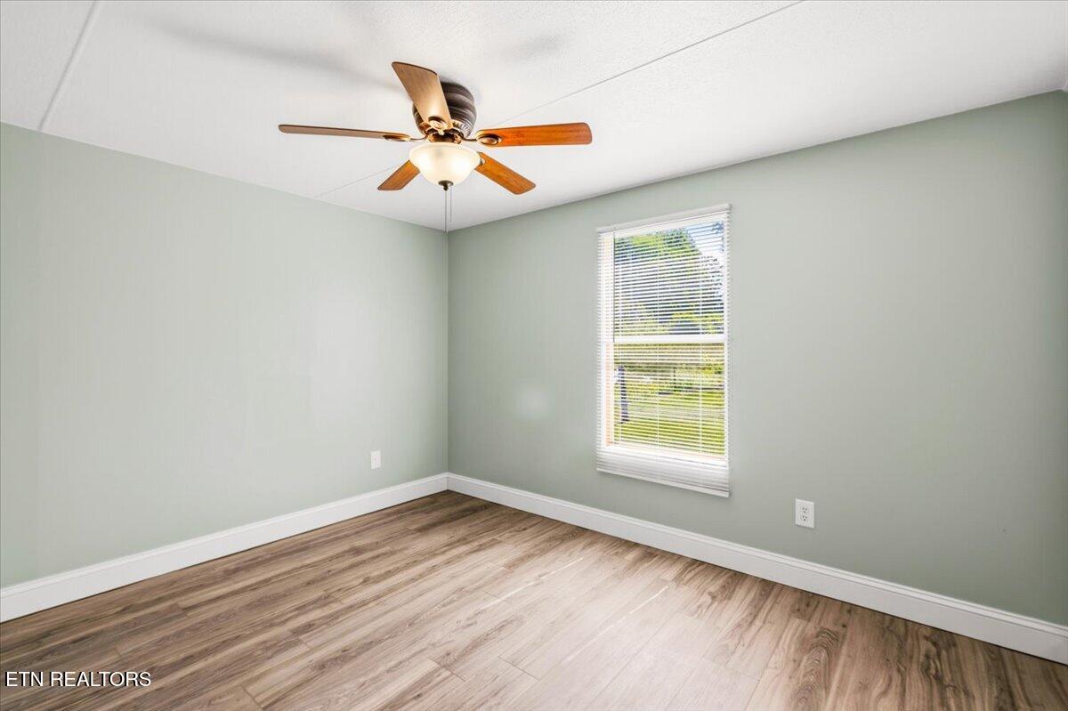 123 Sweat Lane, LaFollette