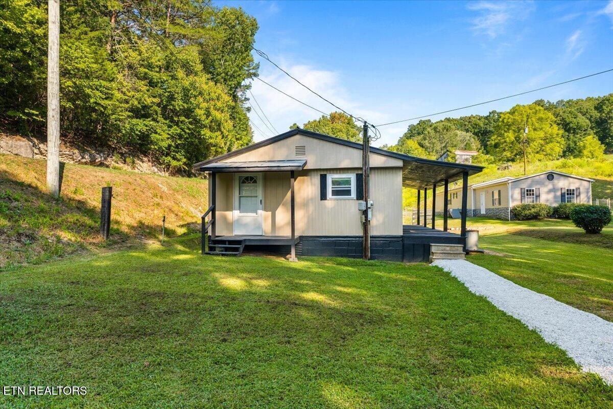 123 Sweat Lane, LaFollette