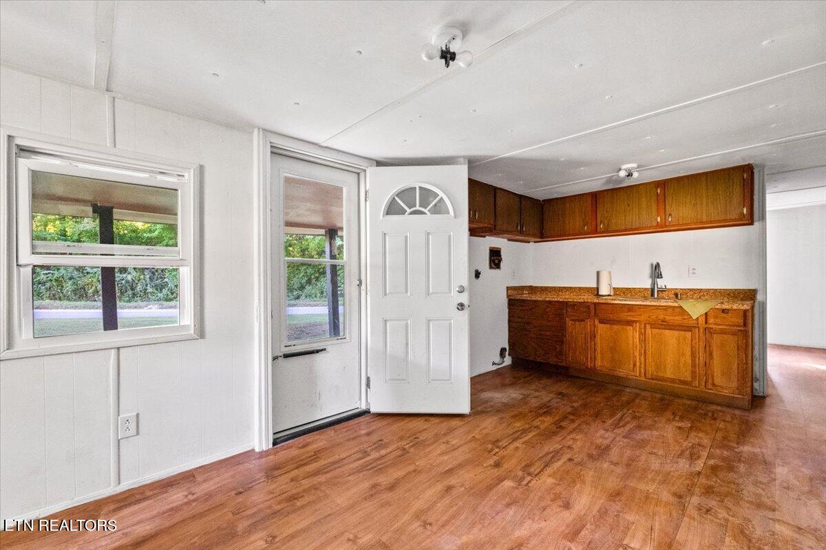 123 Sweat Lane, LaFollette