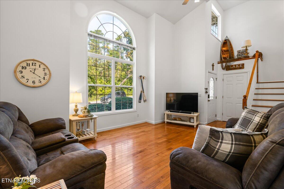 804 Pine Hollow Rd