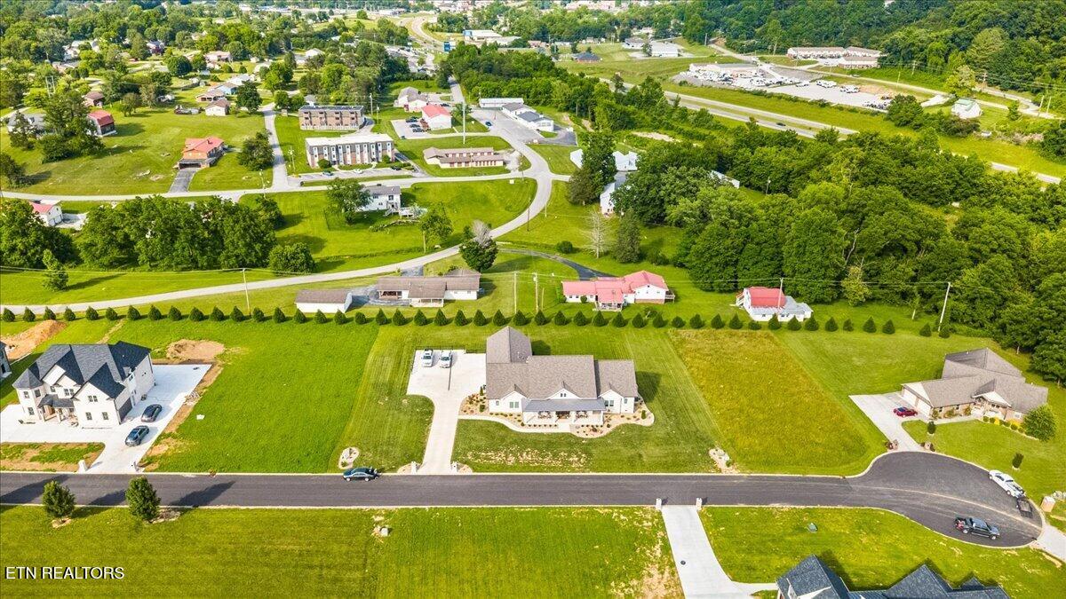 195 Grandview Lane