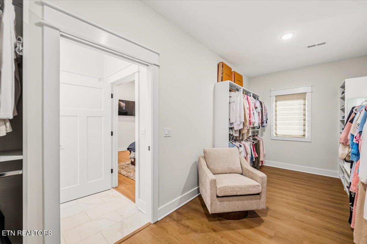 195 Grandview Lane