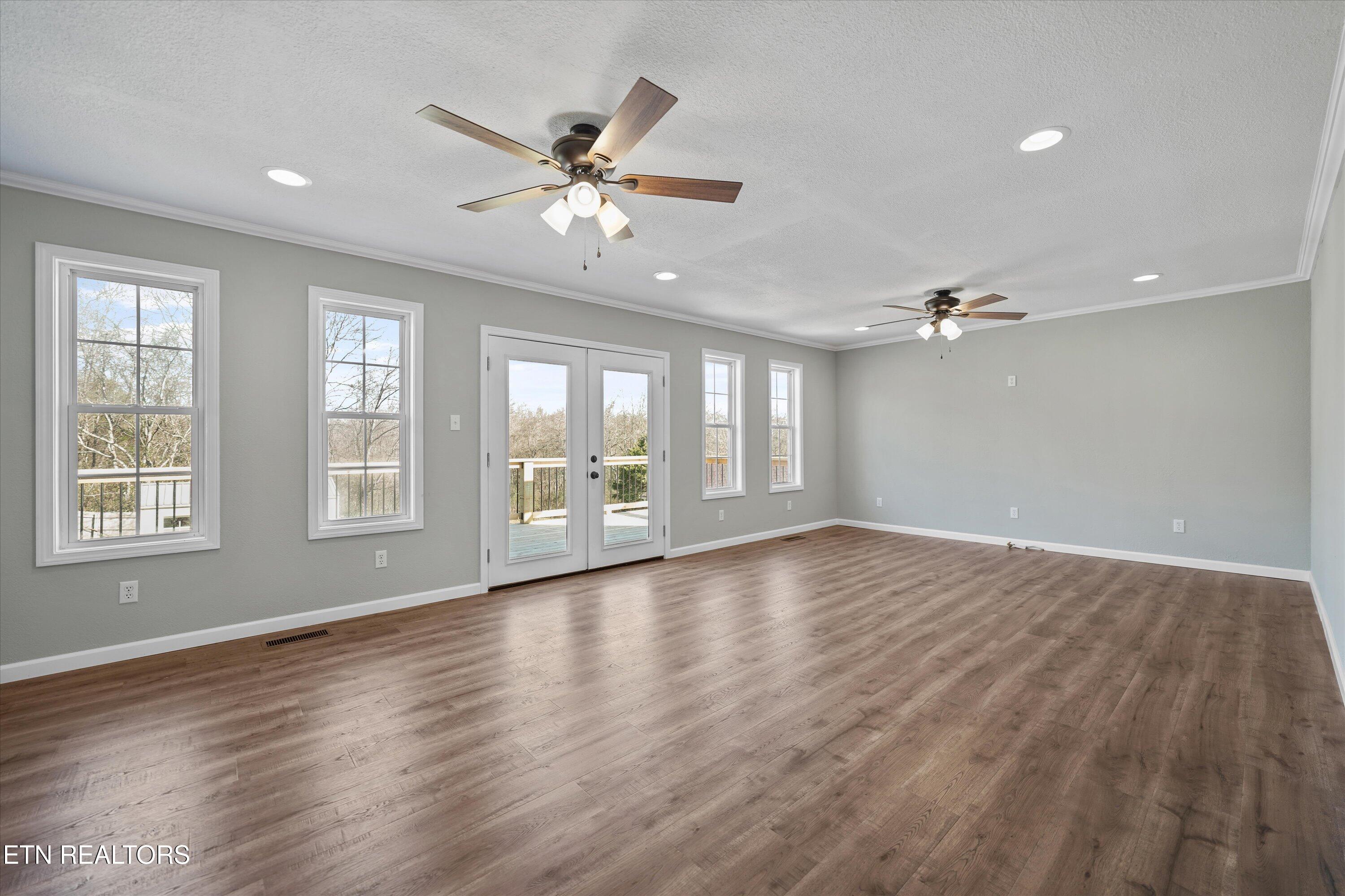 252 Perkins Lane