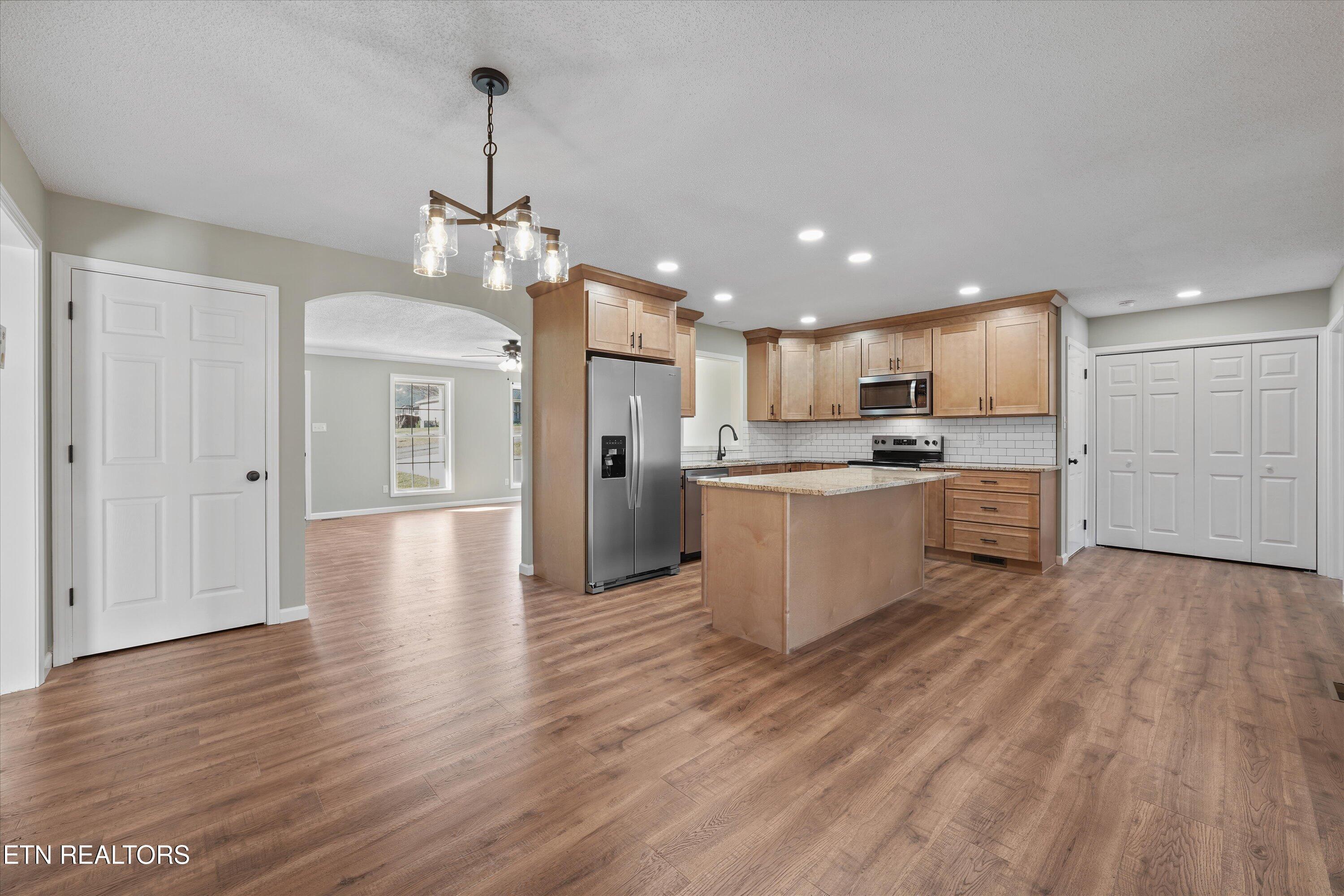 252 Perkins Lane