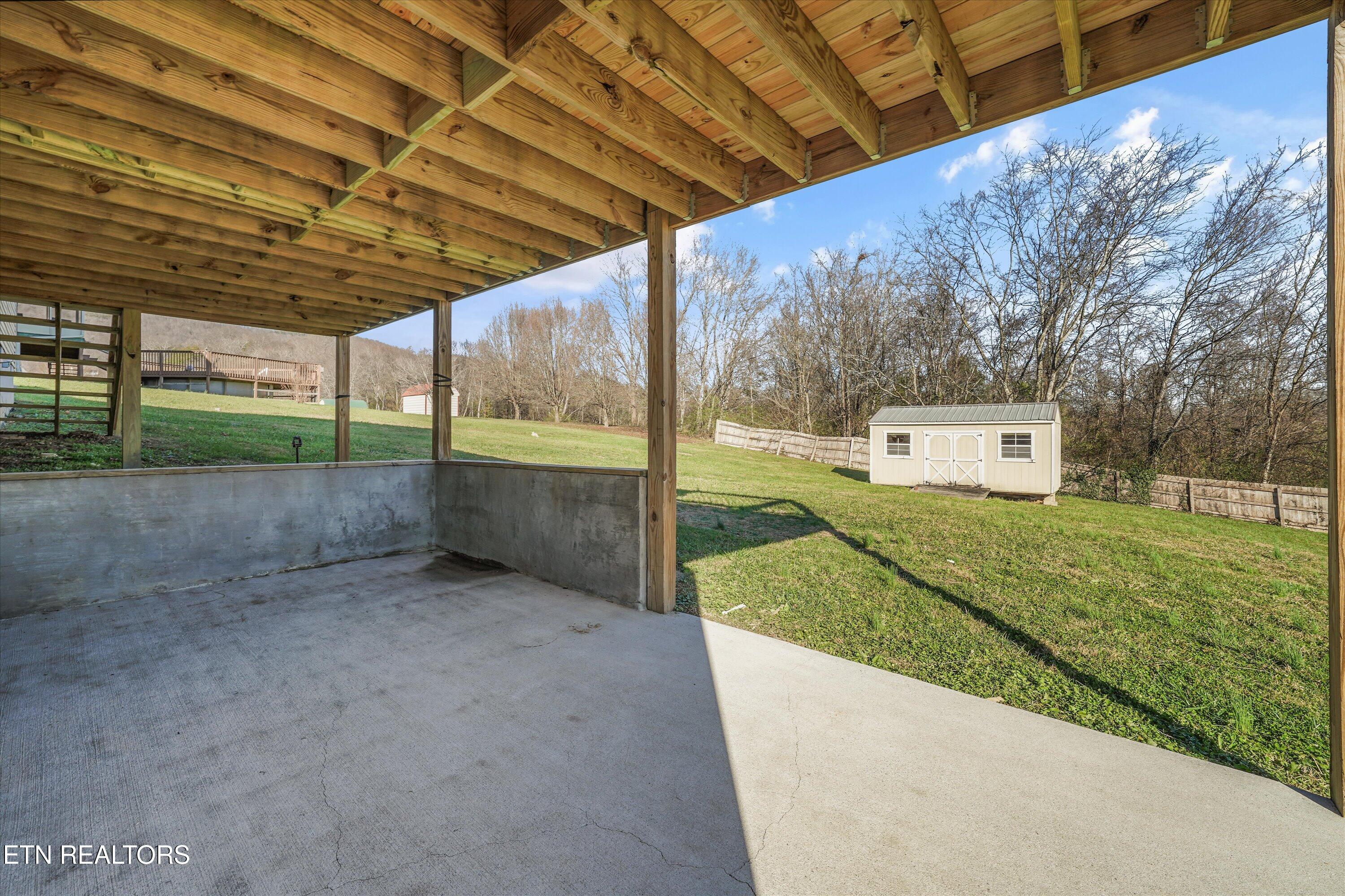 252 Perkins Lane