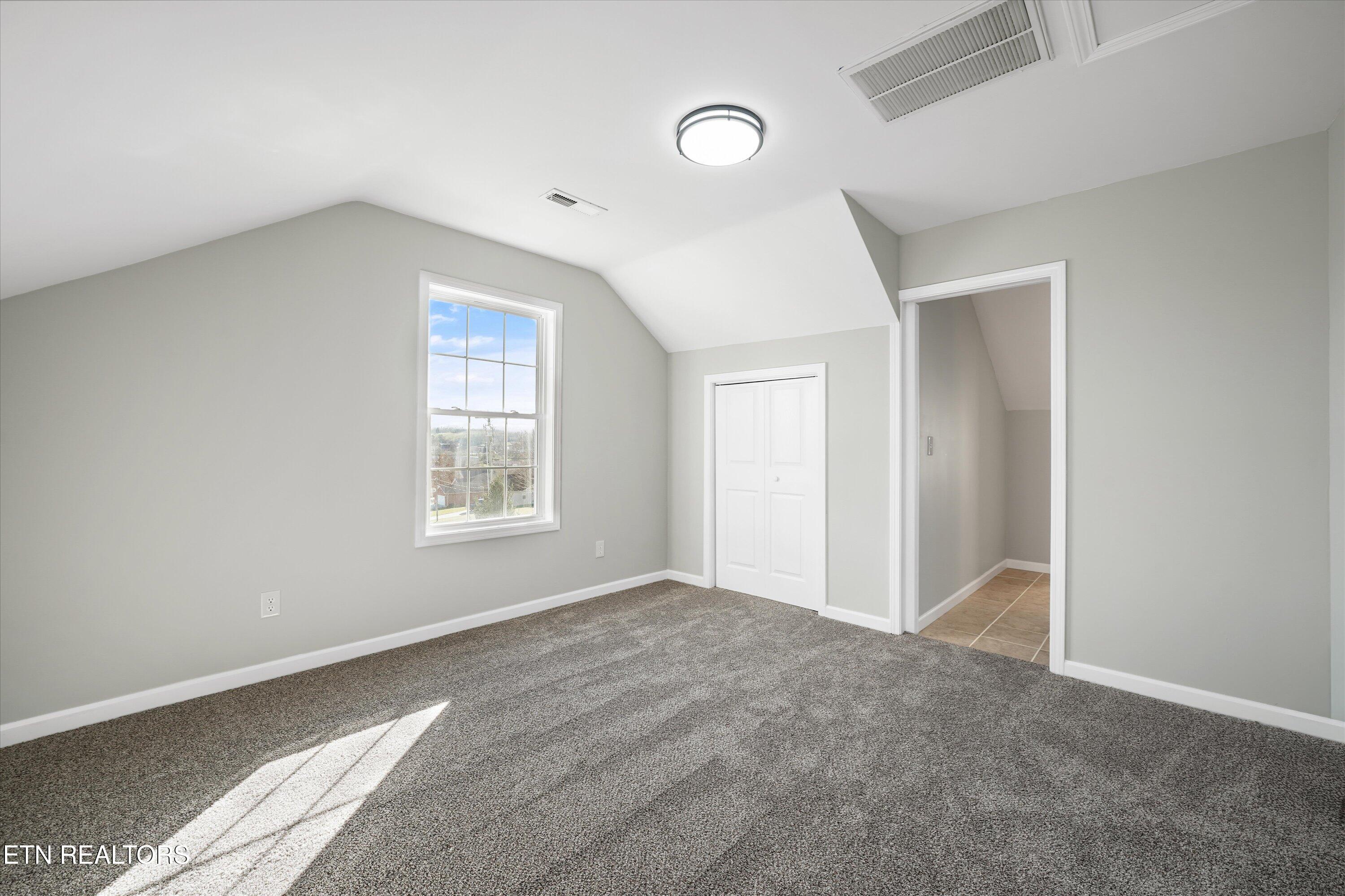 252 Perkins Lane