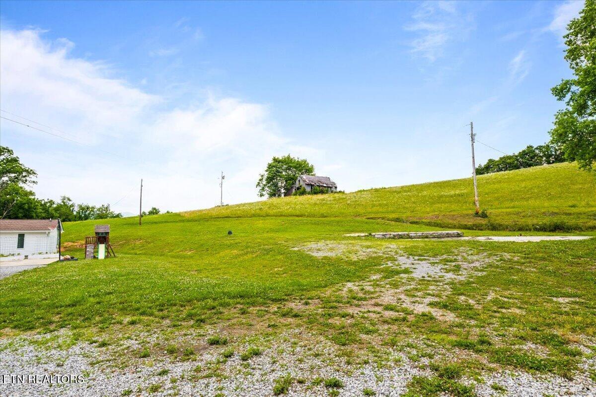 211 Pump Hollow Rd