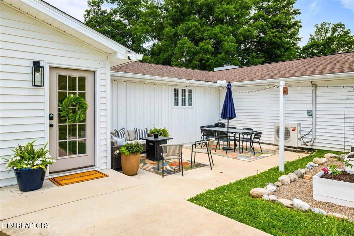 211 Pump Hollow Rd