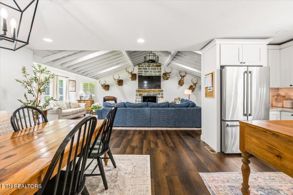 211 Pump Hollow Rd