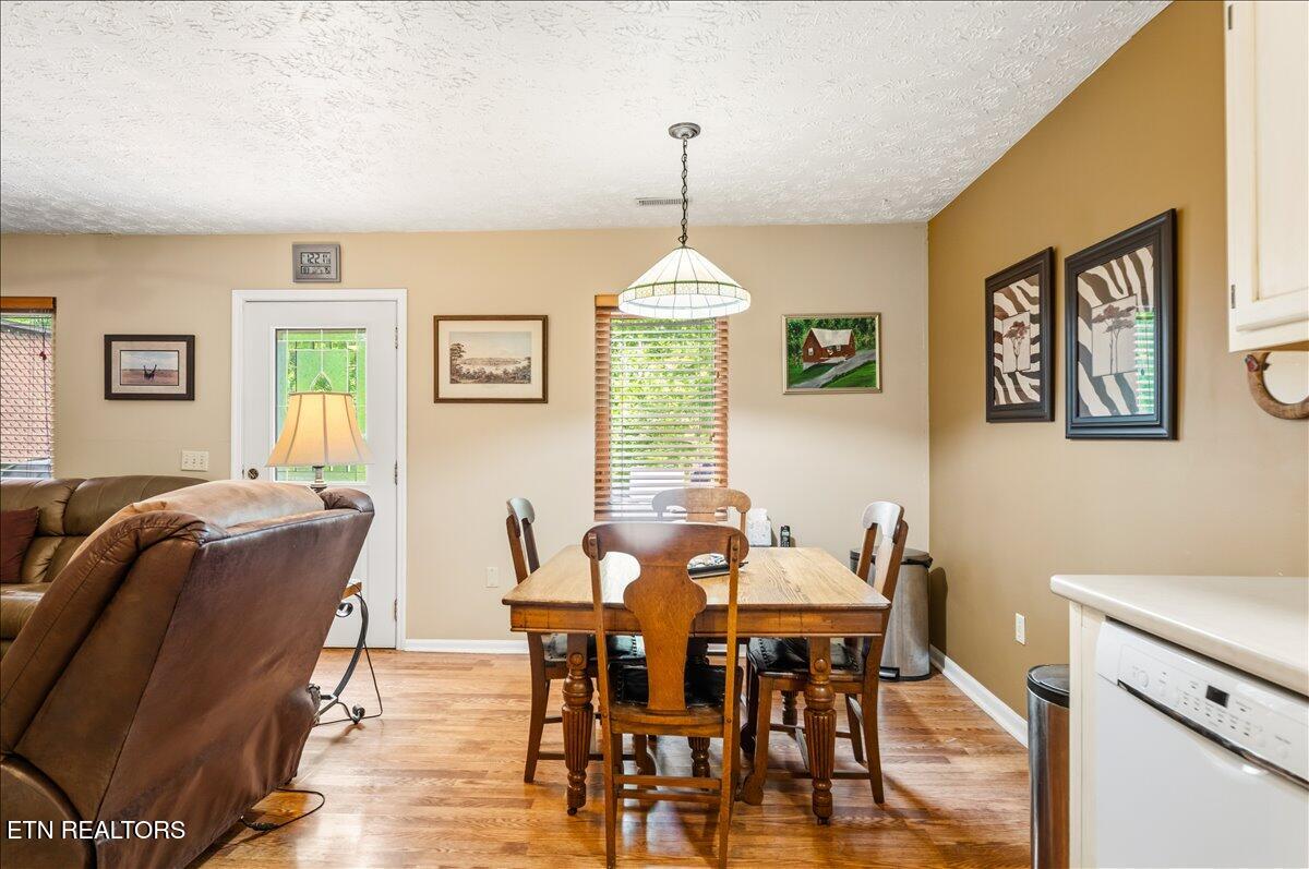 274 Pearl Rd, LaFollette