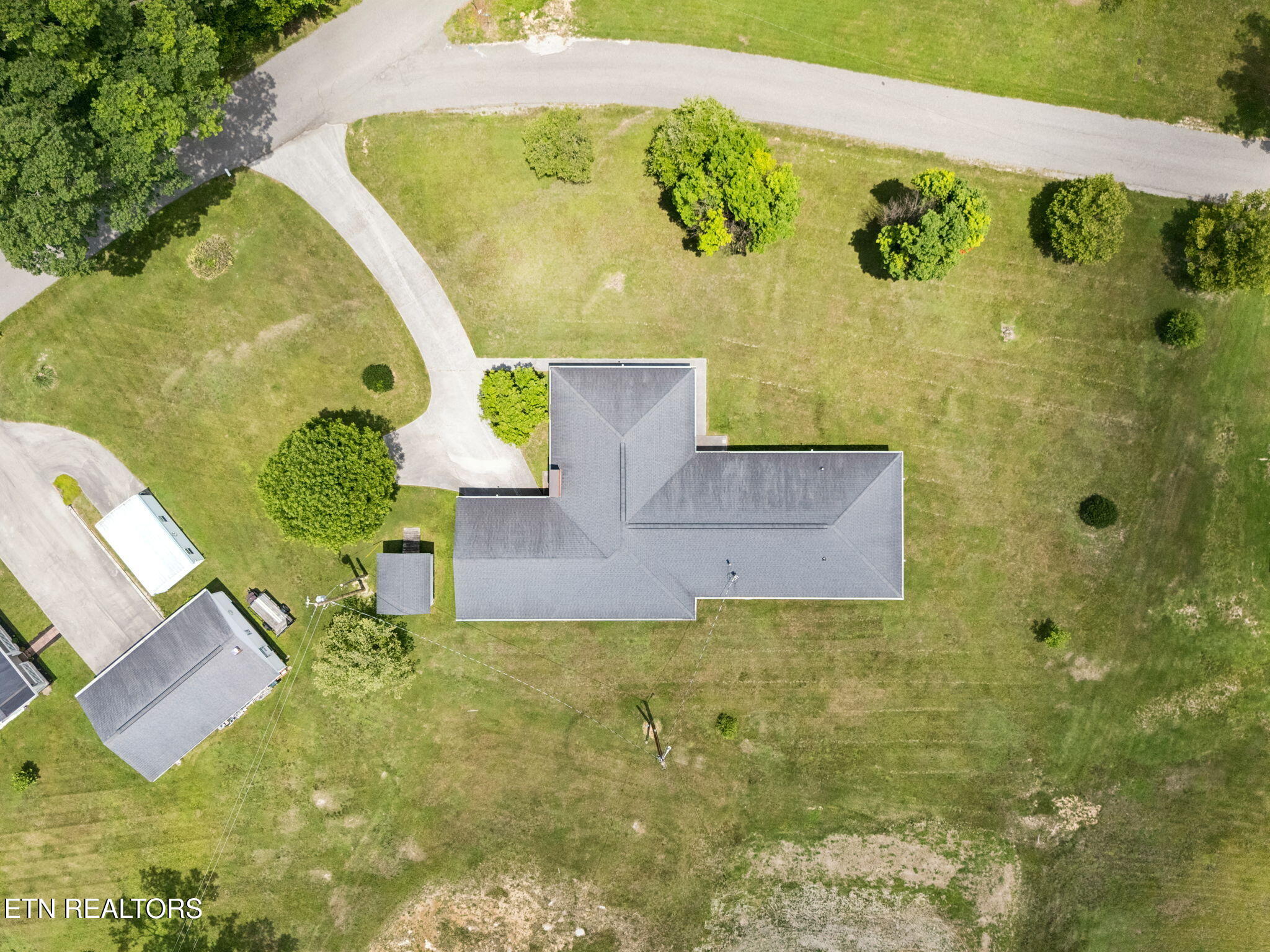 147 Meredith Rd, LaFollette