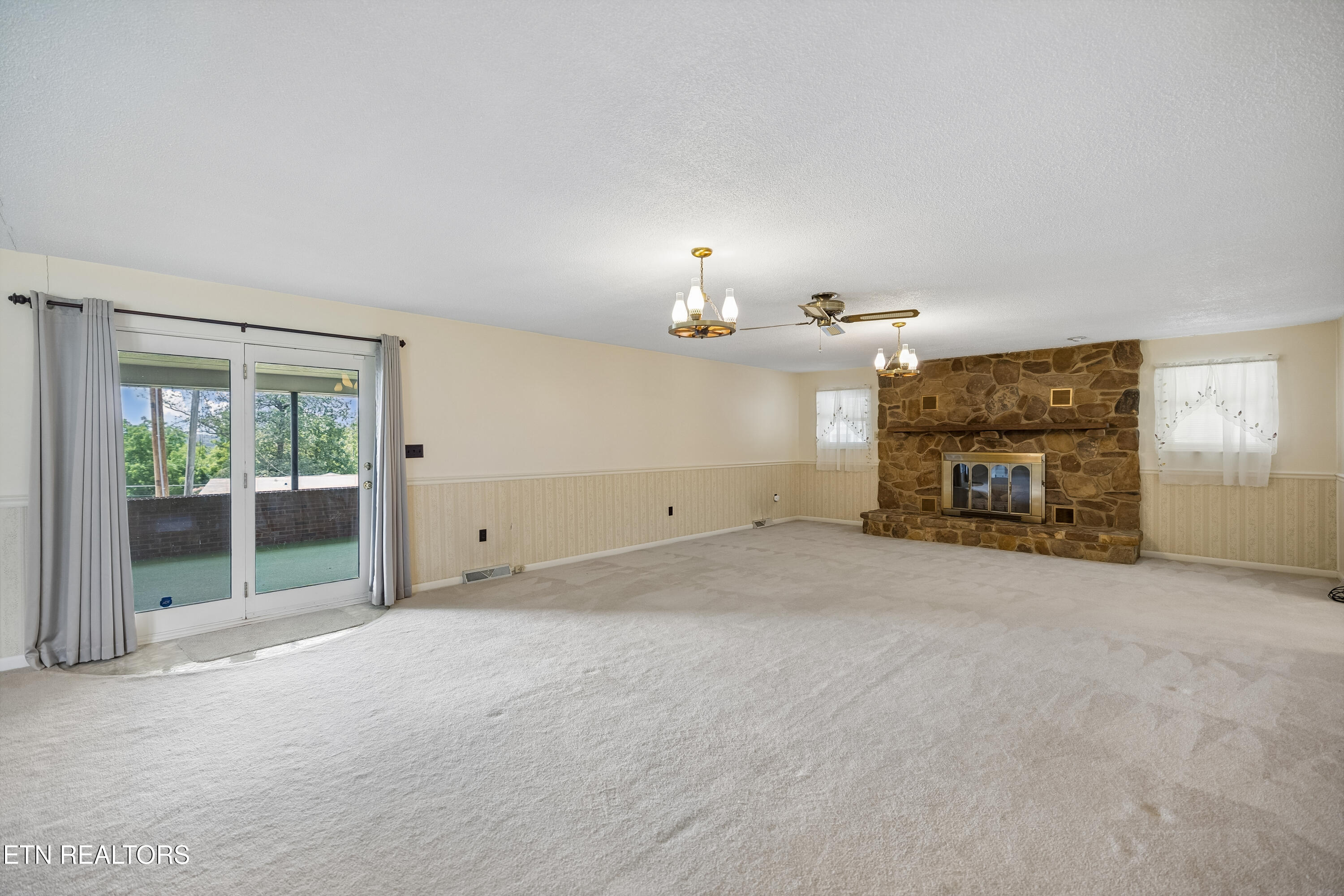147 Meredith Rd, LaFollette