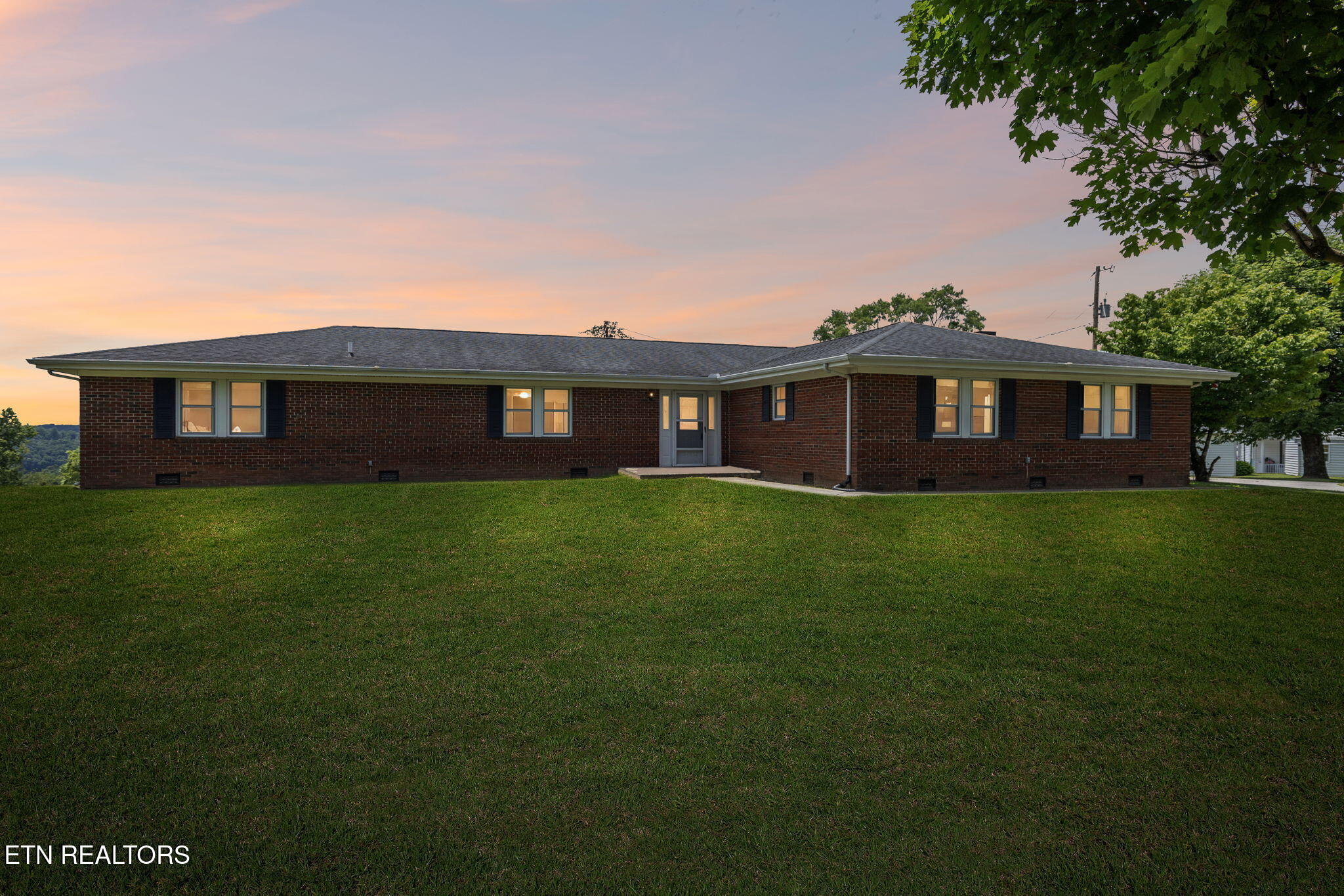 147 Meredith Rd, LaFollette