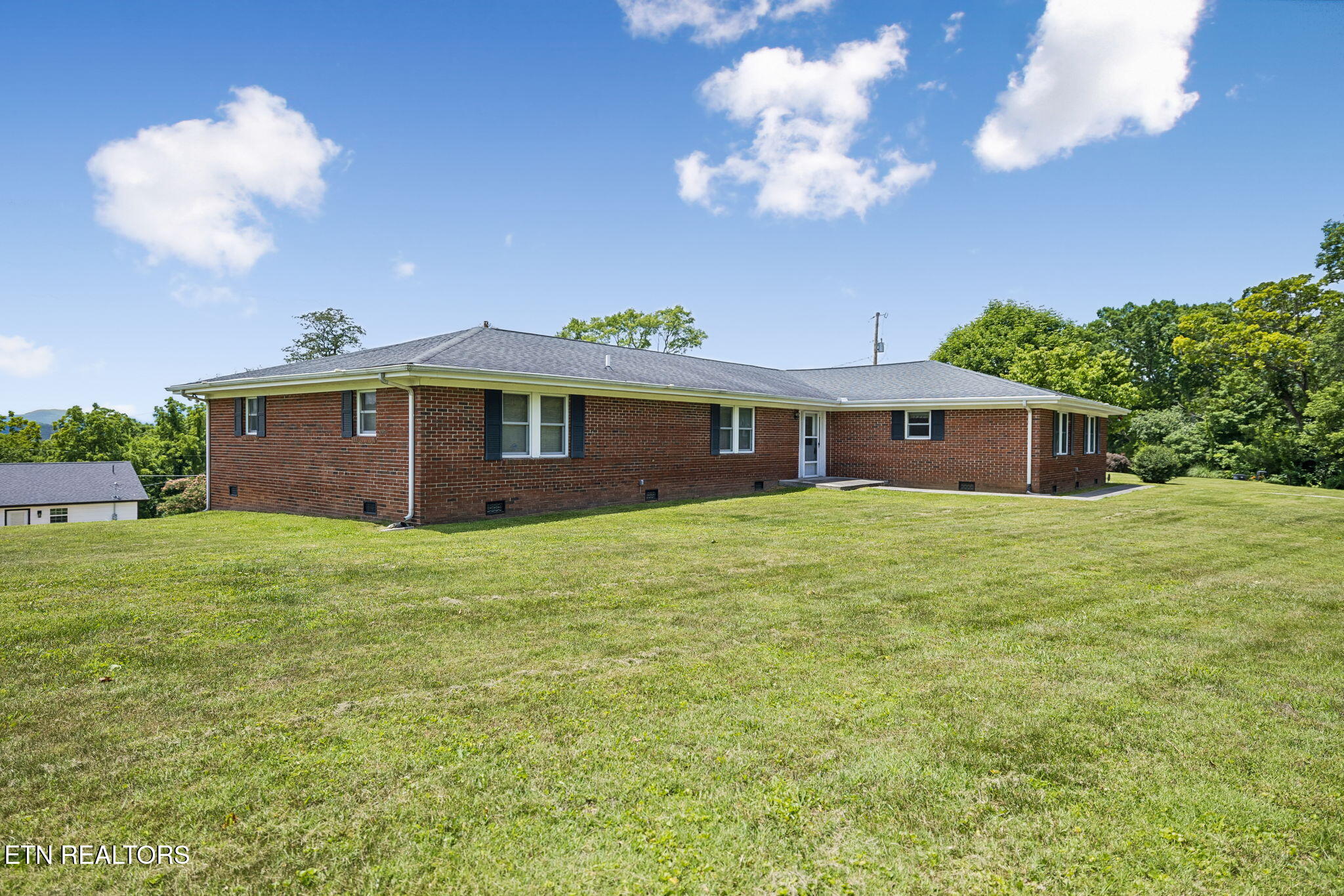 147 Meredith Rd, LaFollette