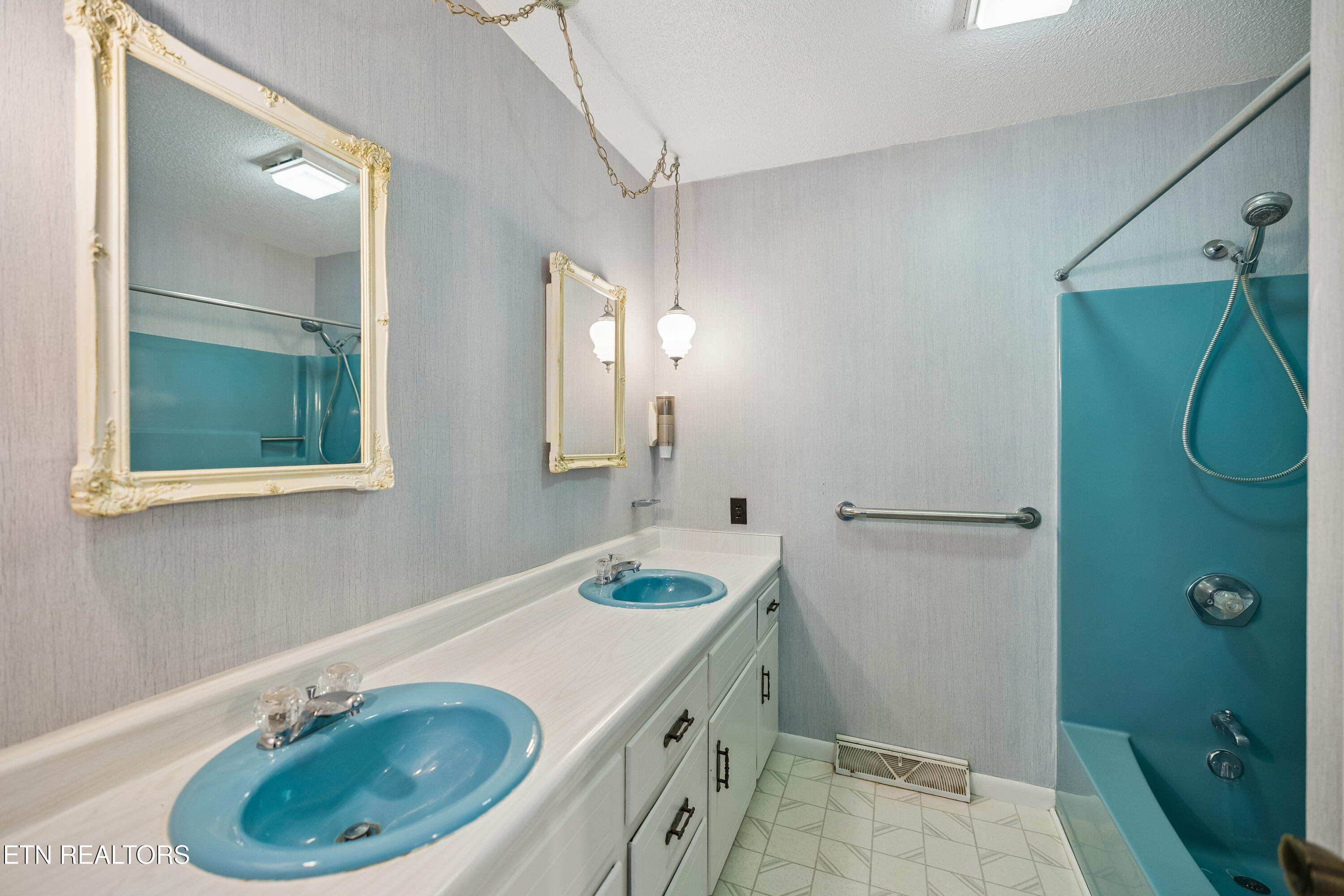 147 Meredith Rd, LaFollette