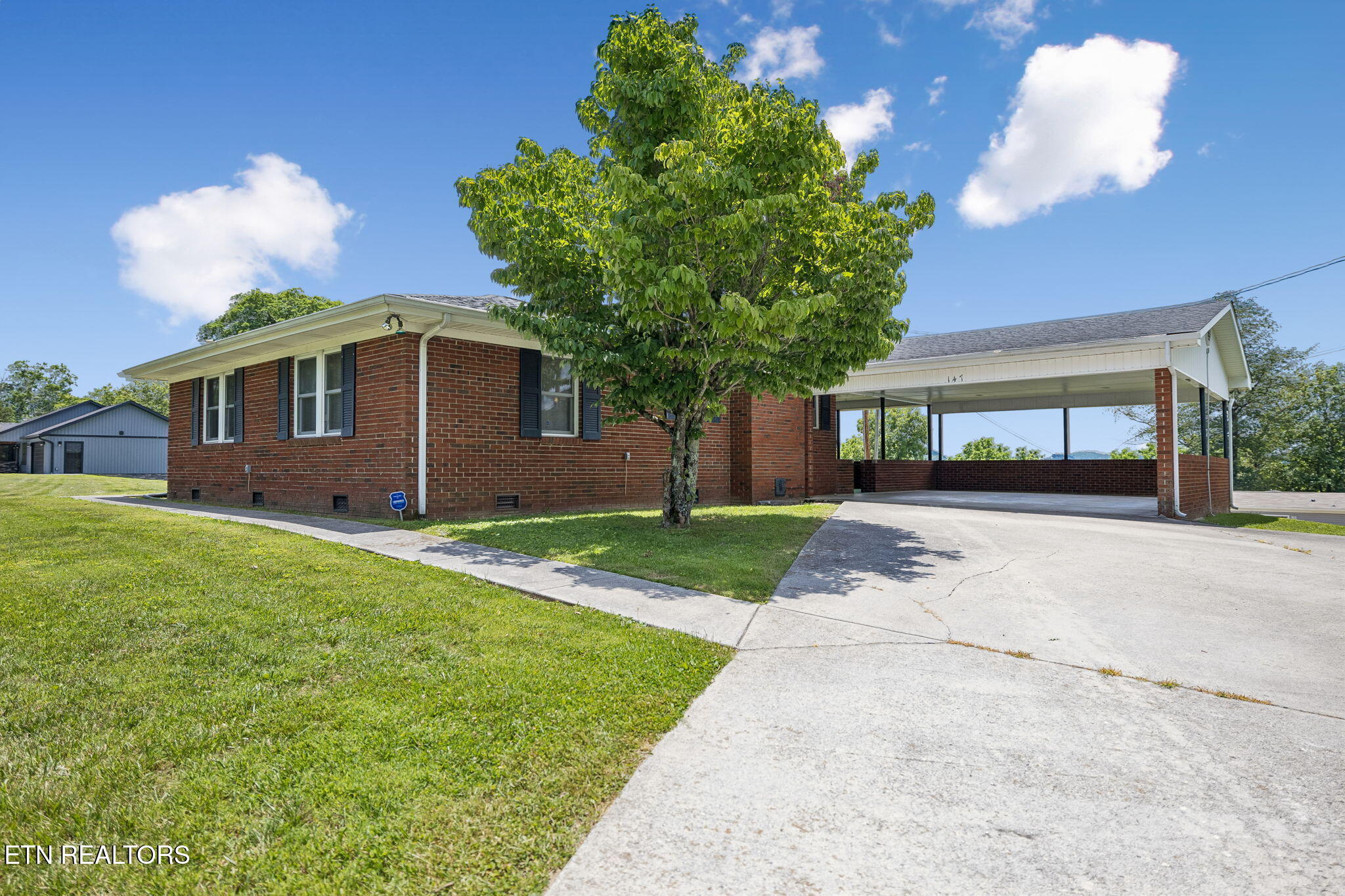 147 Meredith Rd, LaFollette