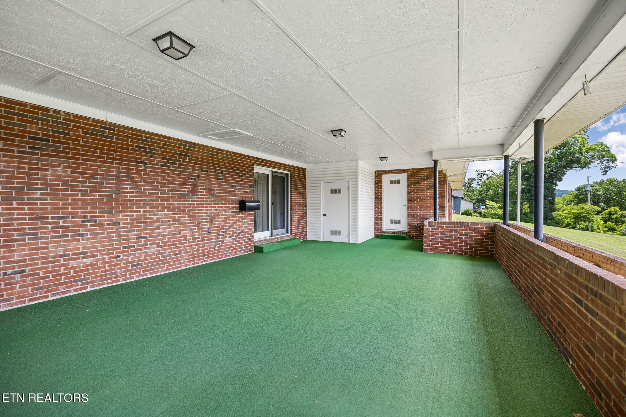 147 Meredith Rd, LaFollette