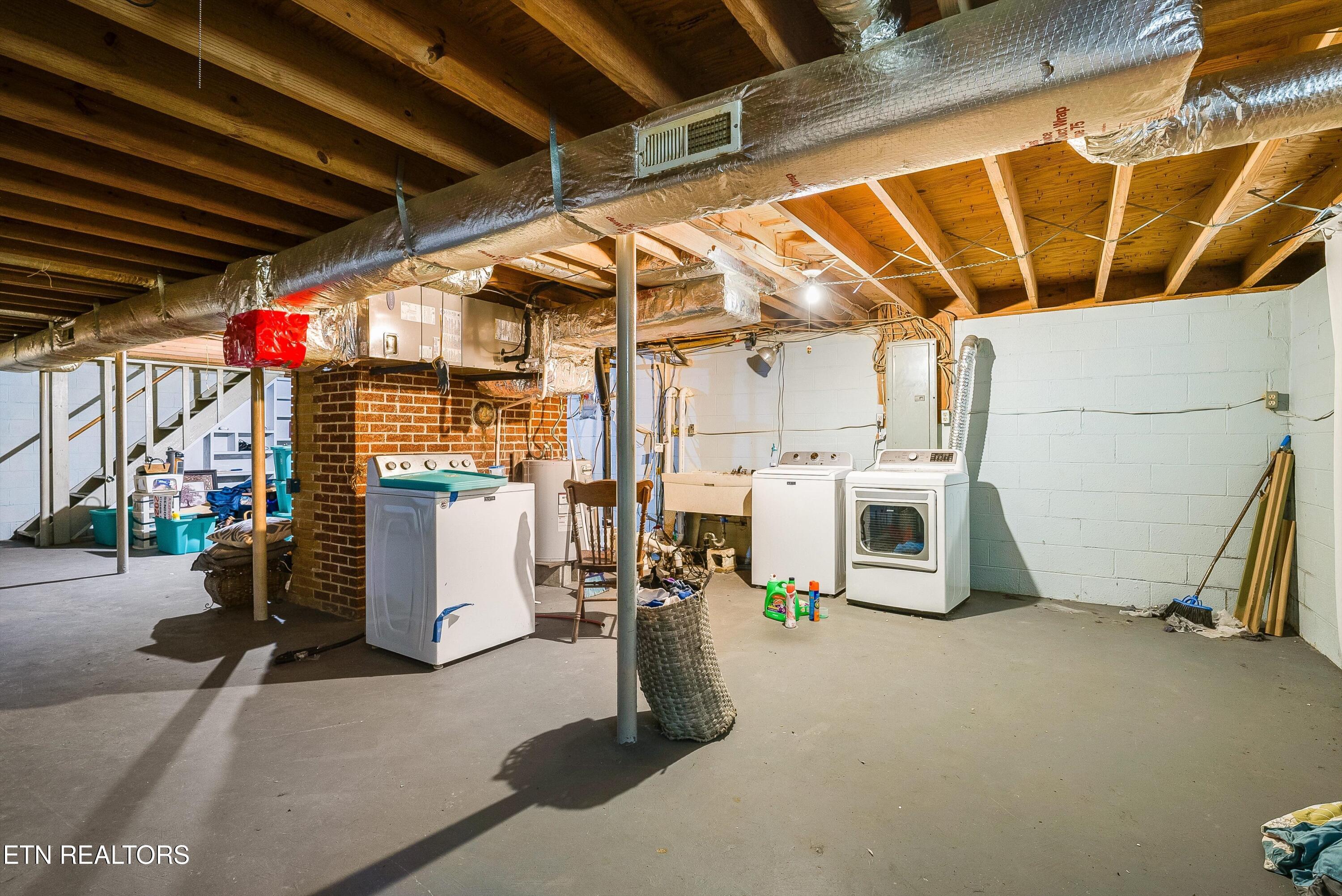 120 Bolinger Rd