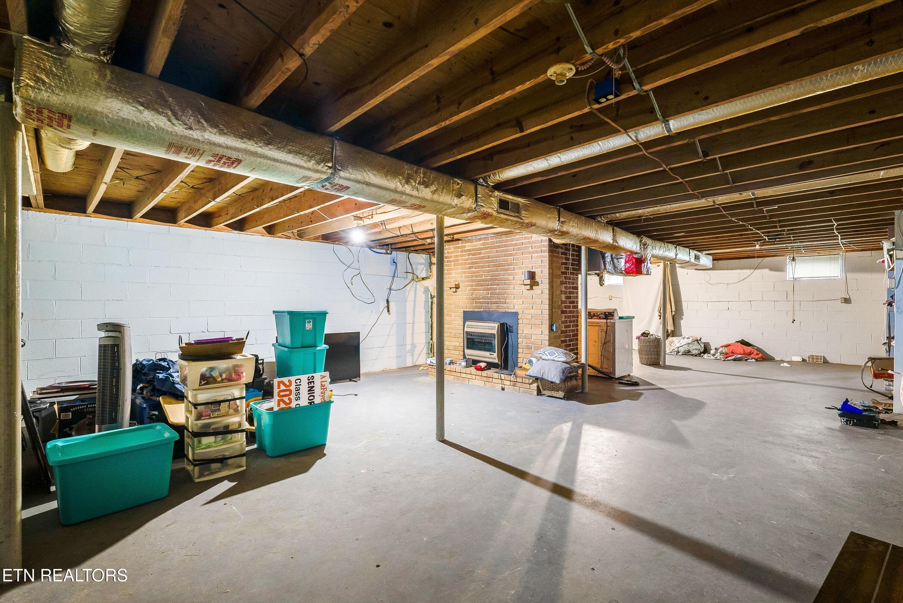 120 Bolinger Rd