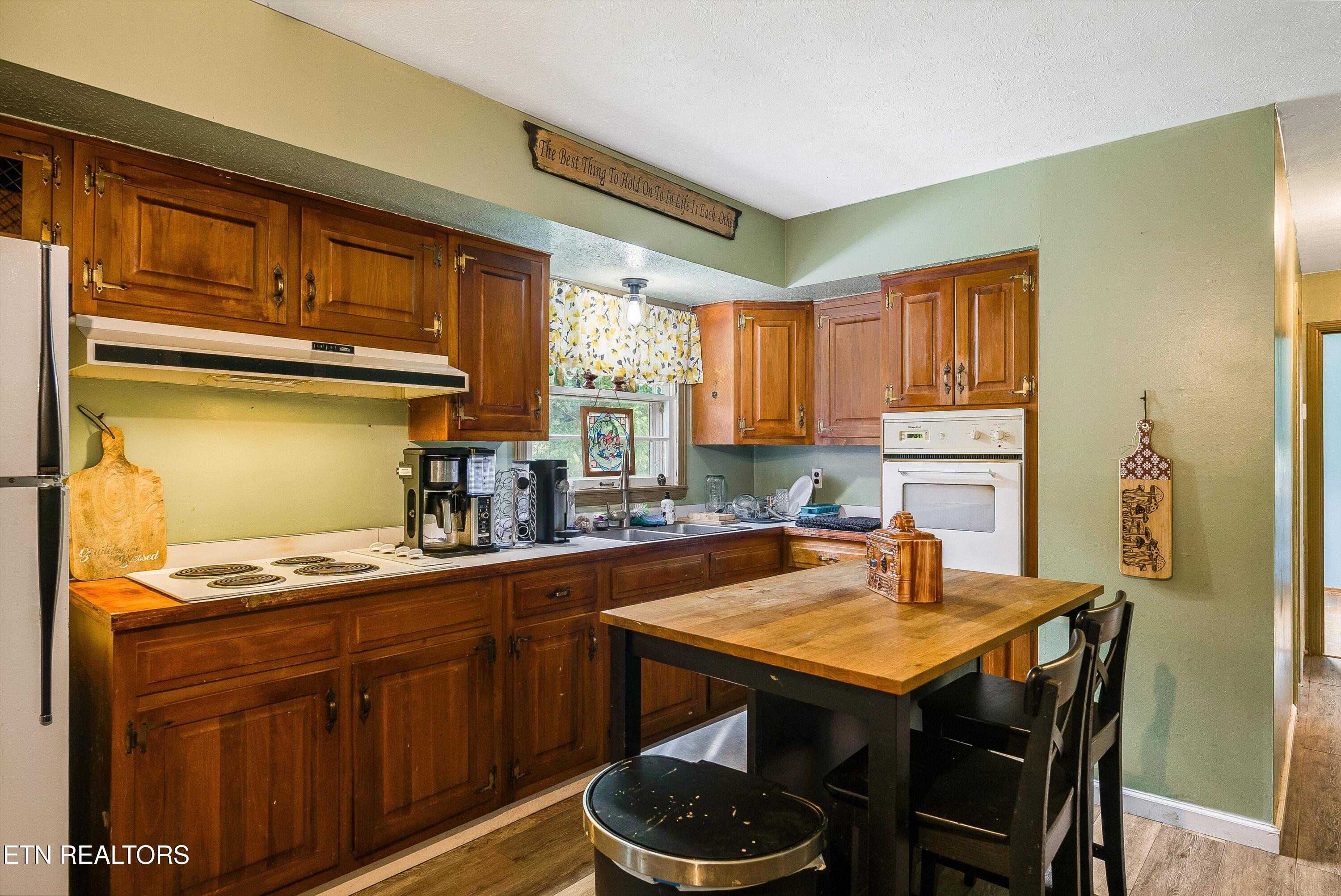120 Bolinger Rd
