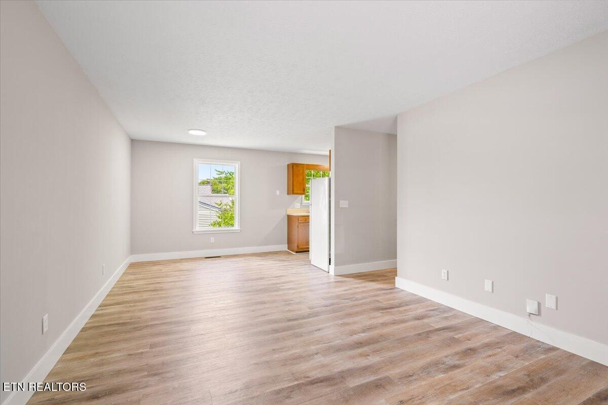 105 Jessica Lane, LaFollette