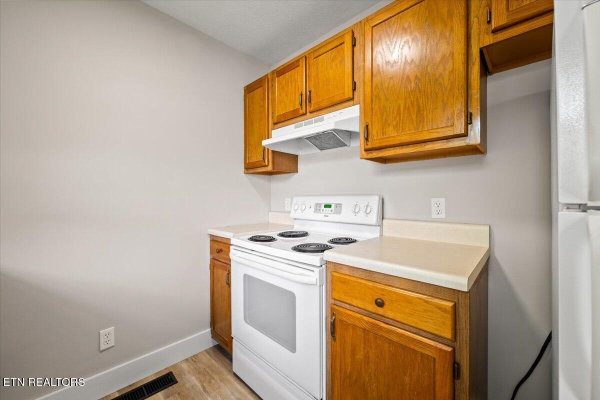 105 Jessica Lane, LaFollette