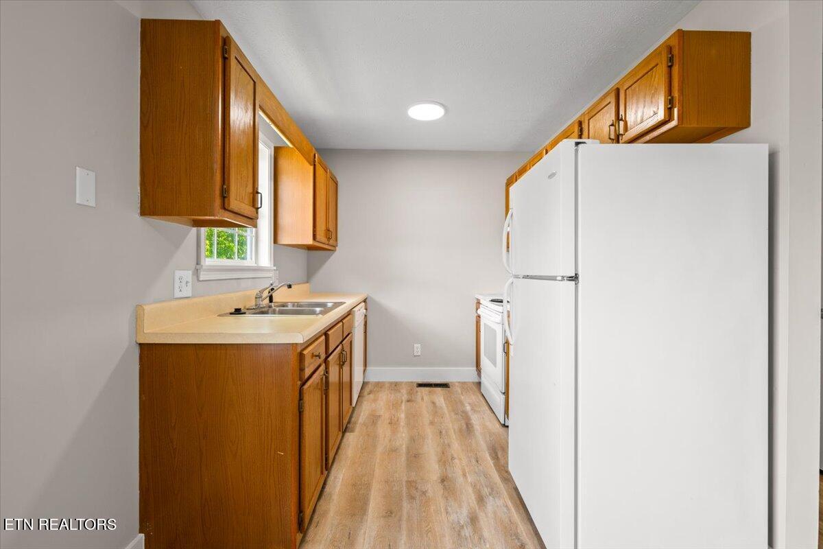 105 Jessica Lane, LaFollette