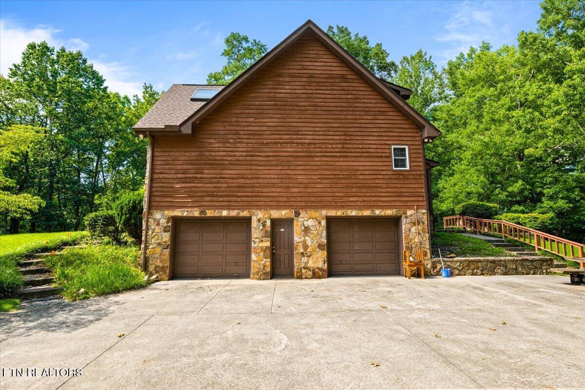 400 Imperial Heights Drive, LaFollette