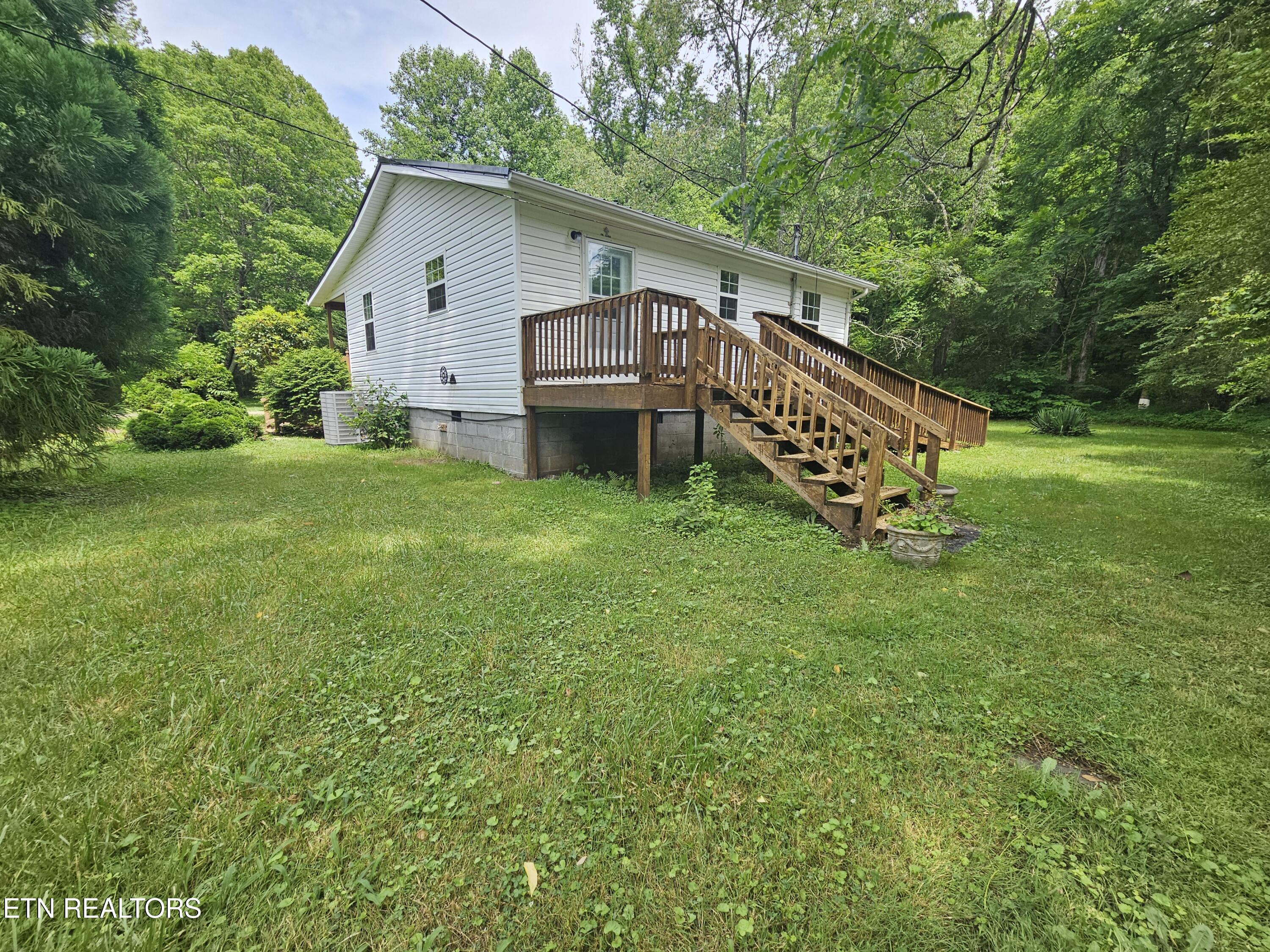 220 Willis Lane