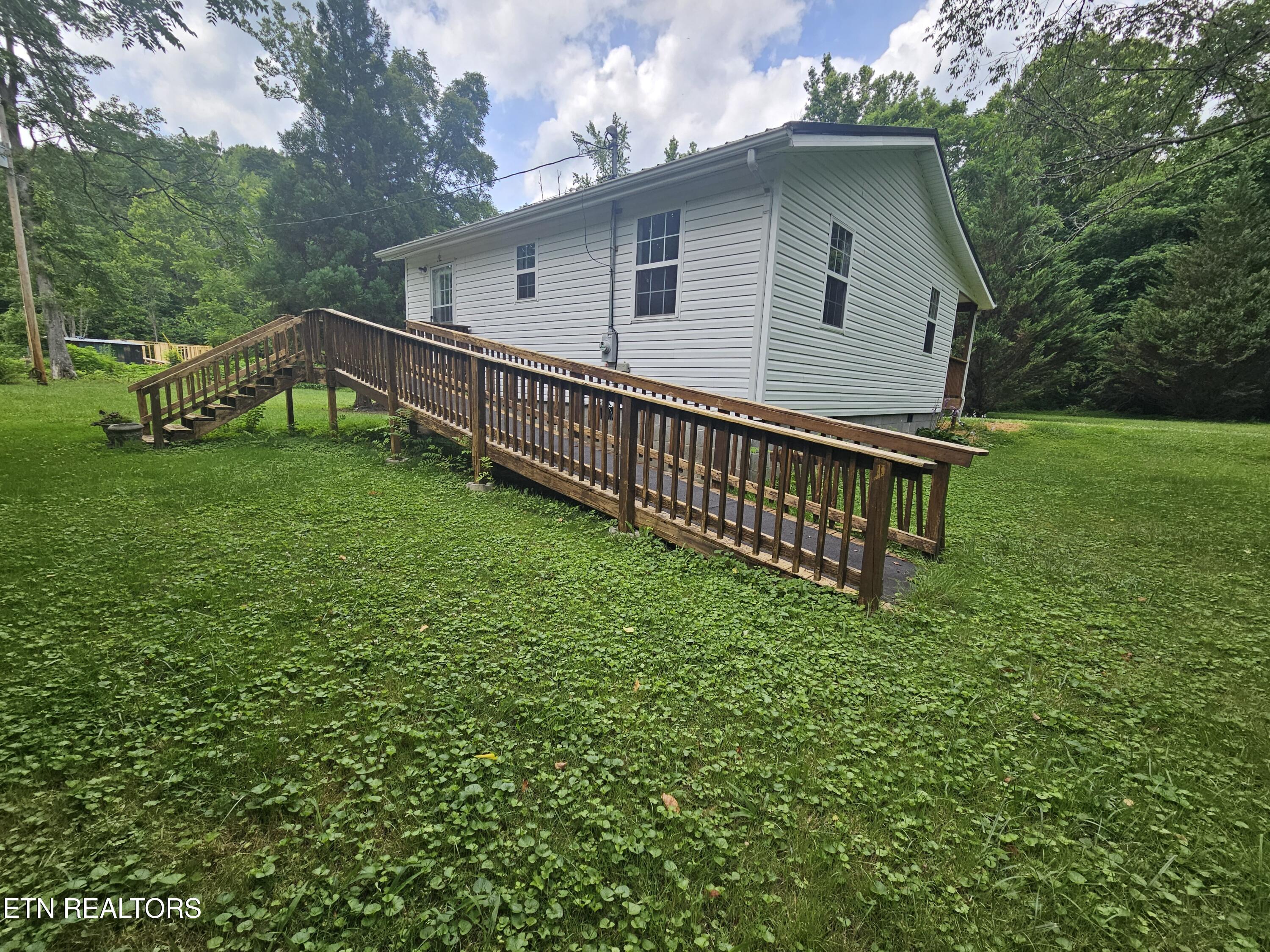 220 Willis Lane