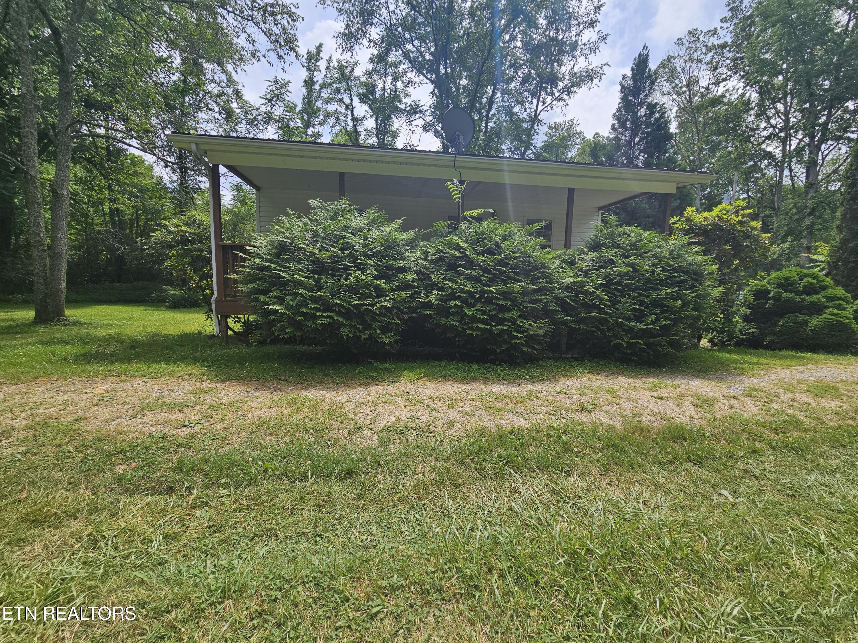 220 Willis Lane