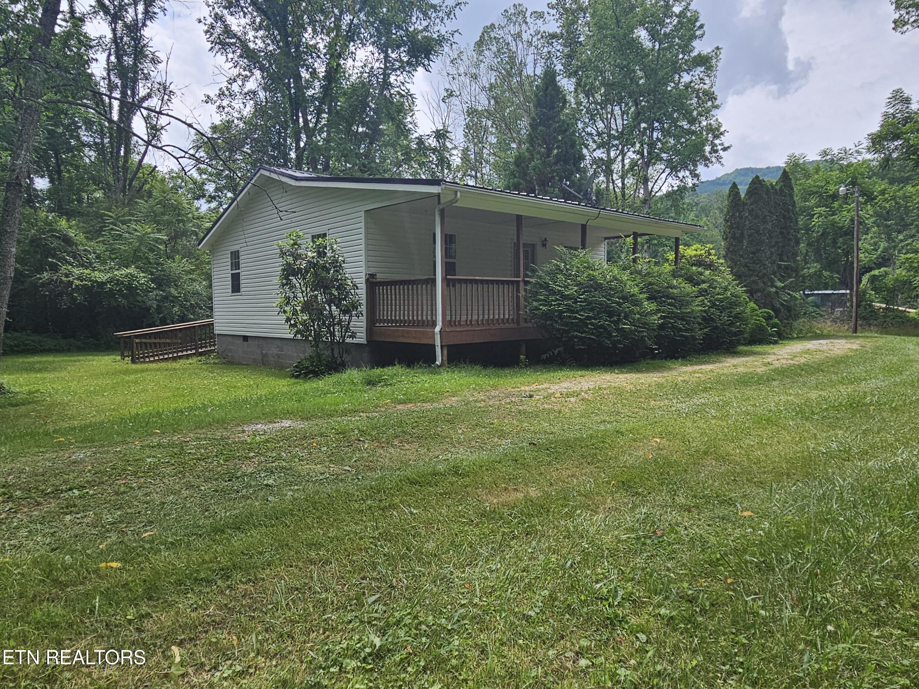 220 Willis Lane