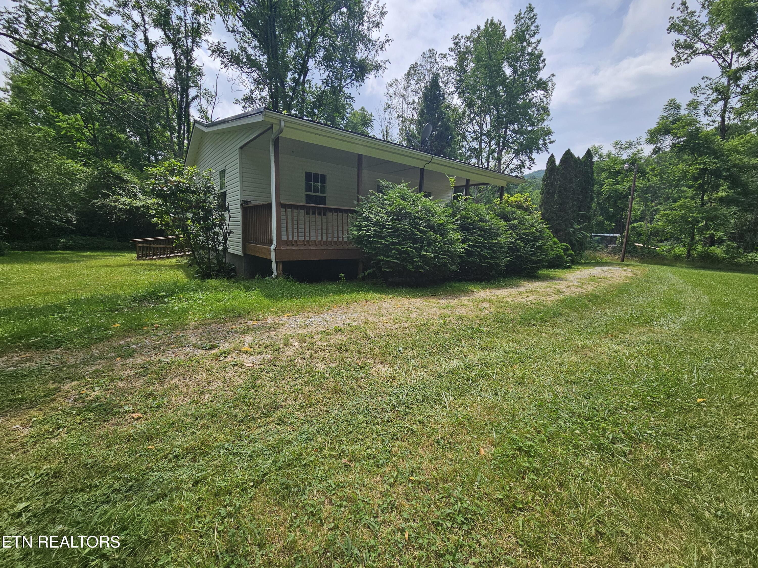 220 Willis Lane