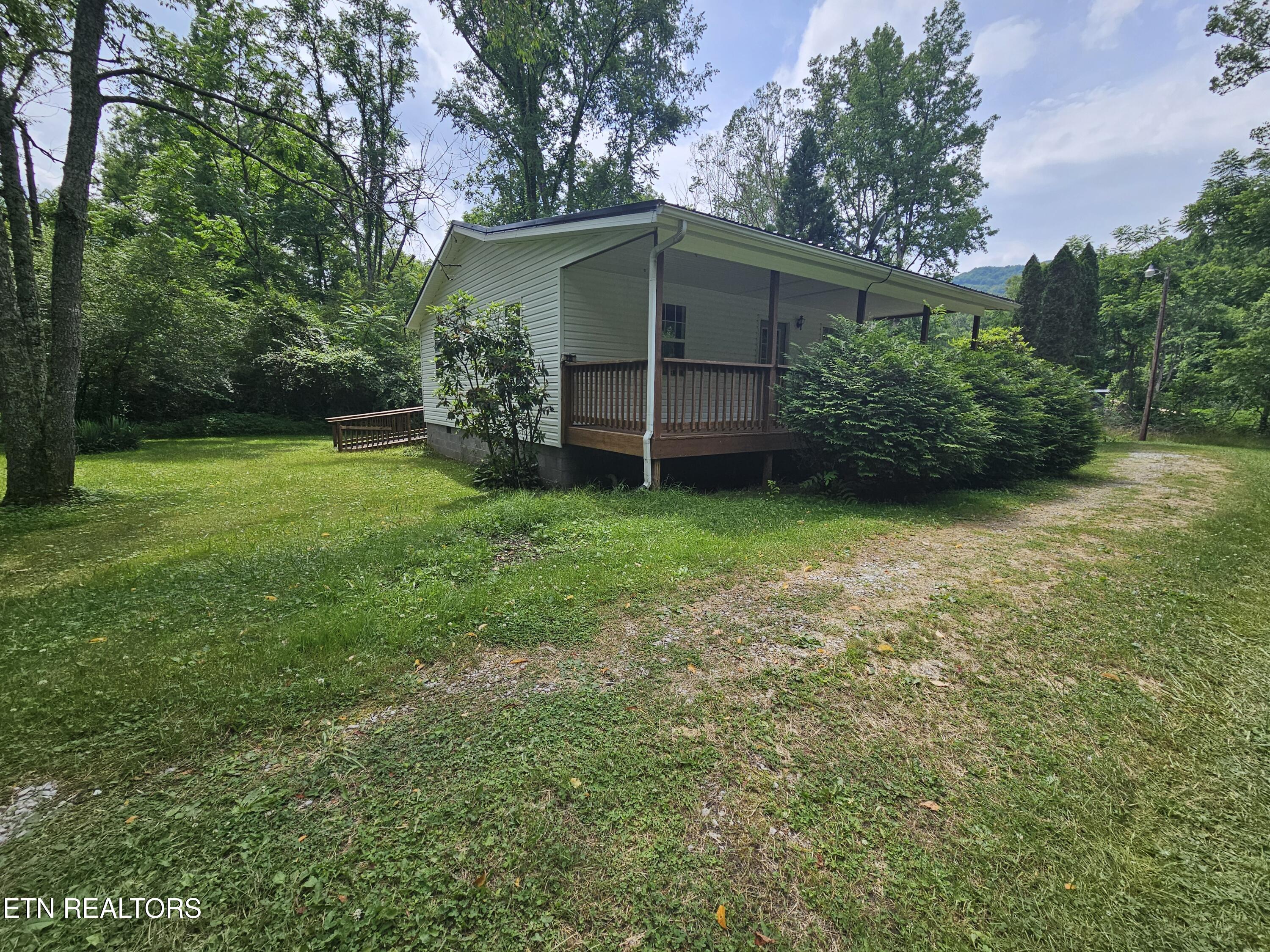 220 Willis Lane